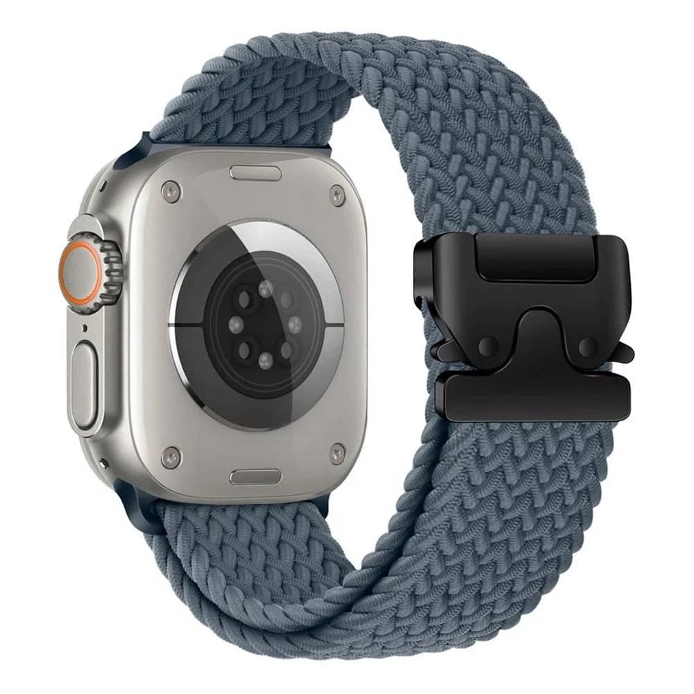Bracelet Apple Watch Ultra en nylon tressé bleu pastel – élastique et réglable.