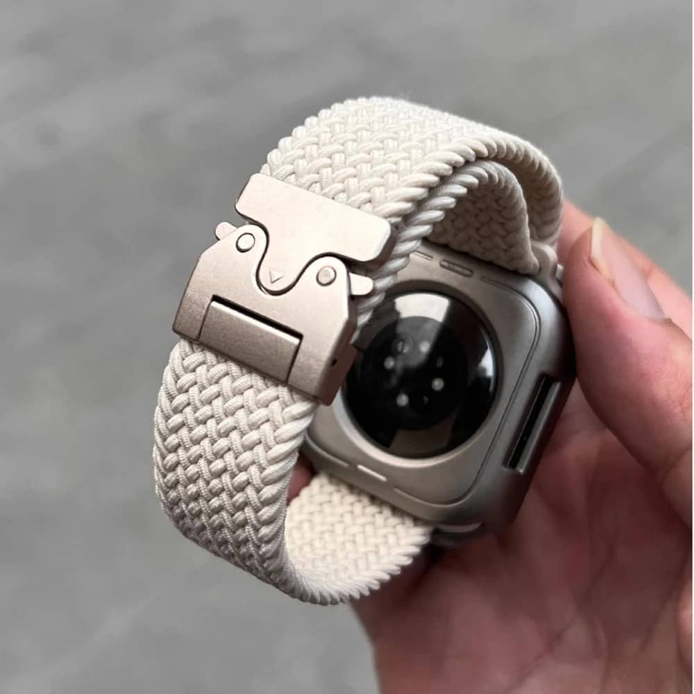 Bracelet nylon élastique Blanc pour Apple Watch – réglable et léger.