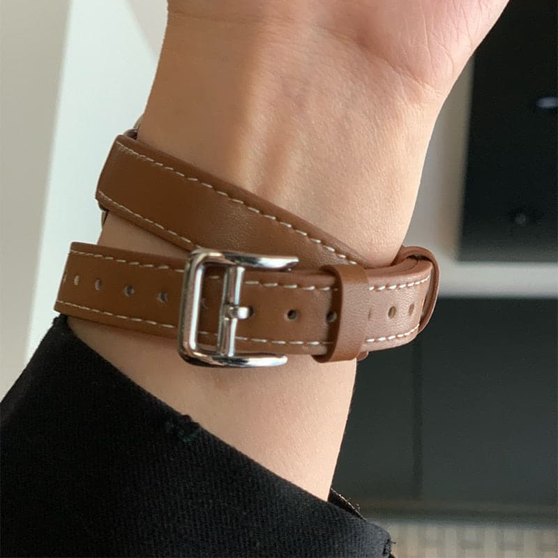 Double clearance belt watch